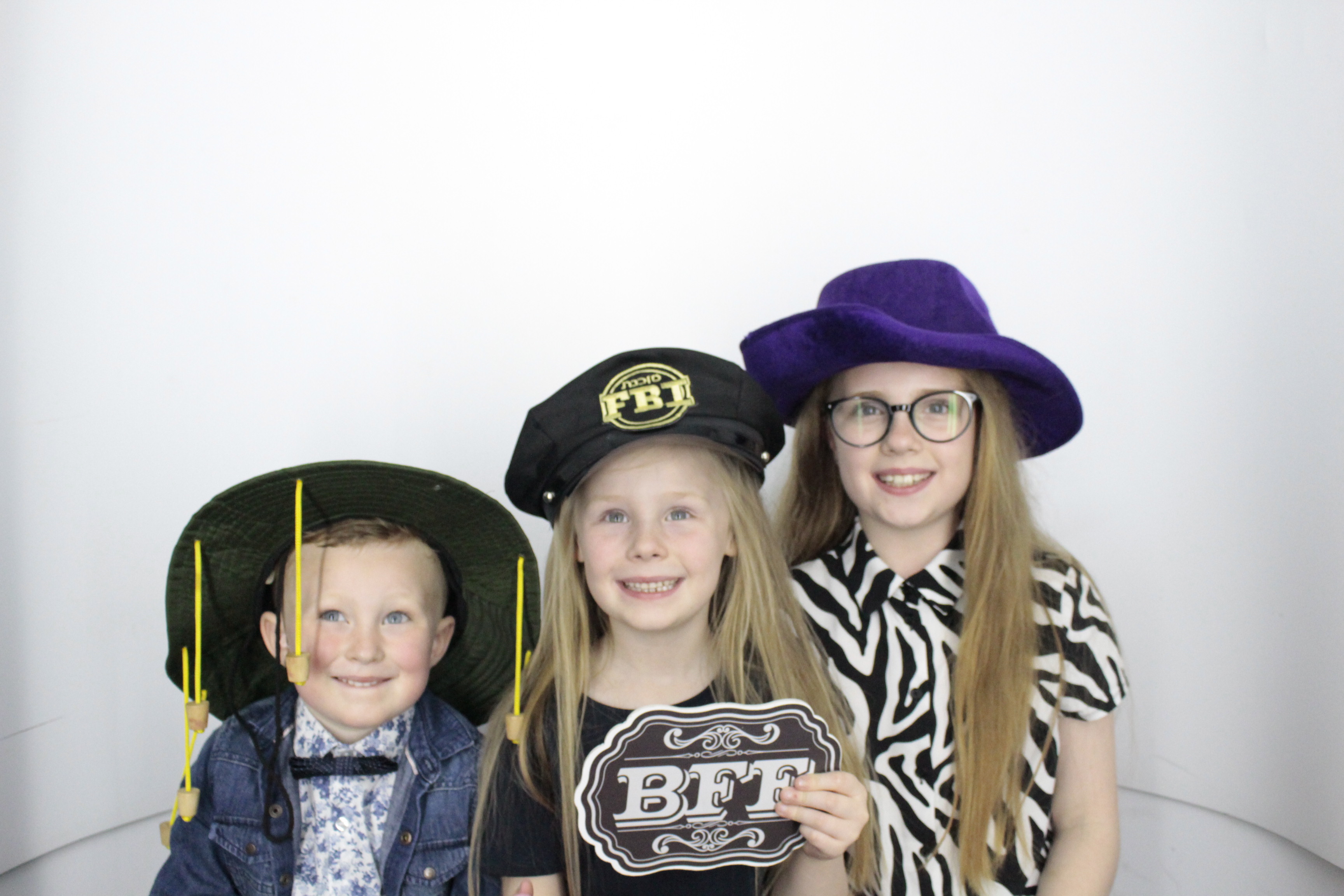 Mandy's 60th  Birthday Party | View more photos from the event at gallery.myphotoboothexperience.co.uk/u/MyPhotoBoothExperienceLtd/Mandys-60th-Birthday-Party